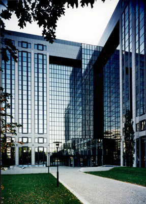 a_03.JPG (64660 Byte)